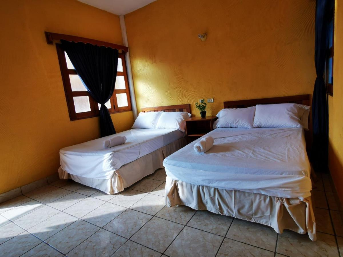 Natz Hotel Flores Eksteriør billede